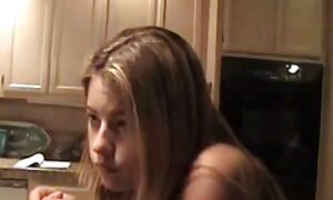 فيديو إباحي ابنة موقع سكس نساء مع حيوانات مطمئنة الأم